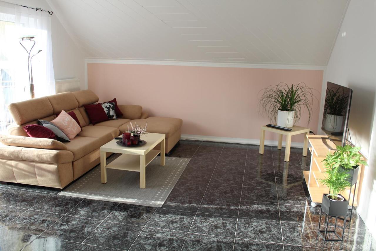 Studio Blick Ins Tal Kamp-Bornhofen Exterior foto